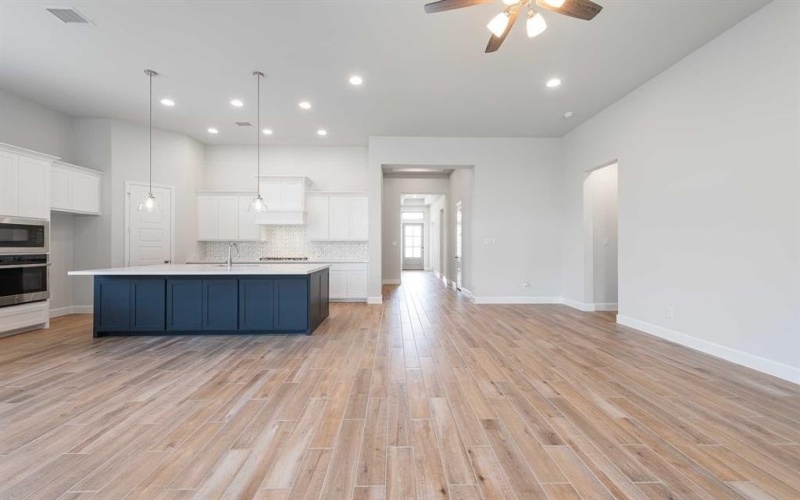 168 Sandie Drive, Rhome, TX 76078, 4 Bedrooms Bedrooms, ,3 BathroomsBathrooms,Residential,For Sale,168 Sandie Drive,20871318