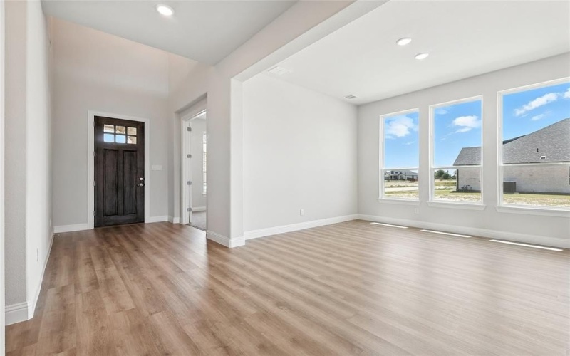 565 Flint Road, Waxahachie, TX 75167, 5 Bedrooms Bedrooms, ,3 BathroomsBathrooms,Residential,For Sale,565 Flint Road,20850082