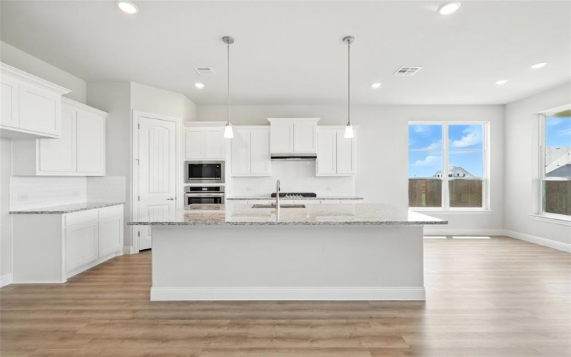 565 Flint Road, Waxahachie, TX 75167, 5 Bedrooms Bedrooms, ,3 BathroomsBathrooms,Residential,For Sale,565 Flint Road,20850082