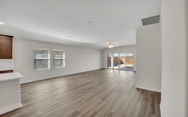 280 Sugarlands Drive, Greenville, TX 75402, 3 Habitaciones Habitaciones , ,2 BañosBaños,Residential,En Venta,280 Sugarlands Drive,20862729