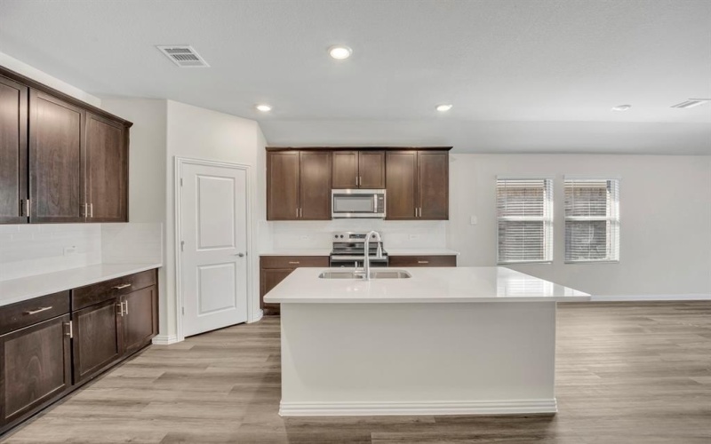 280 Sugarlands Drive, Greenville, TX 75402, 3 Habitaciones Habitaciones , ,2 BañosBaños,Residential,En Venta,280 Sugarlands Drive,20862729