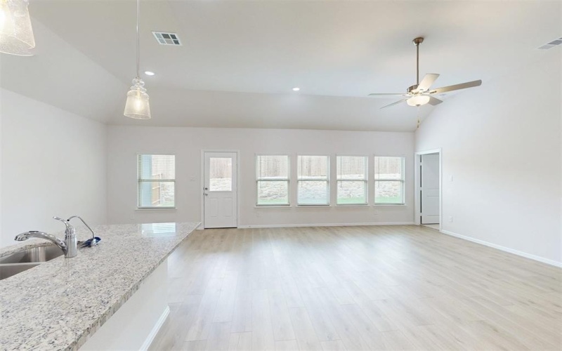 1905 Osage Trail, Mesquite, TX 75149, 4 Habitaciones Habitaciones , ,3 BañosBaños,Residential,En Venta,1905 Osage Trail,20878584