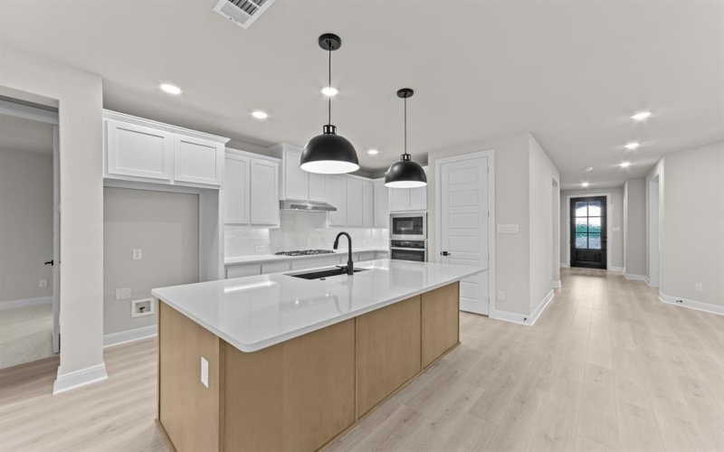 11317 Canopy Trail, Justin, TX 76247, 4 Habitaciones Habitaciones , ,3 BañosBaños,Residential,En Venta,11317 Canopy Trail,20869434