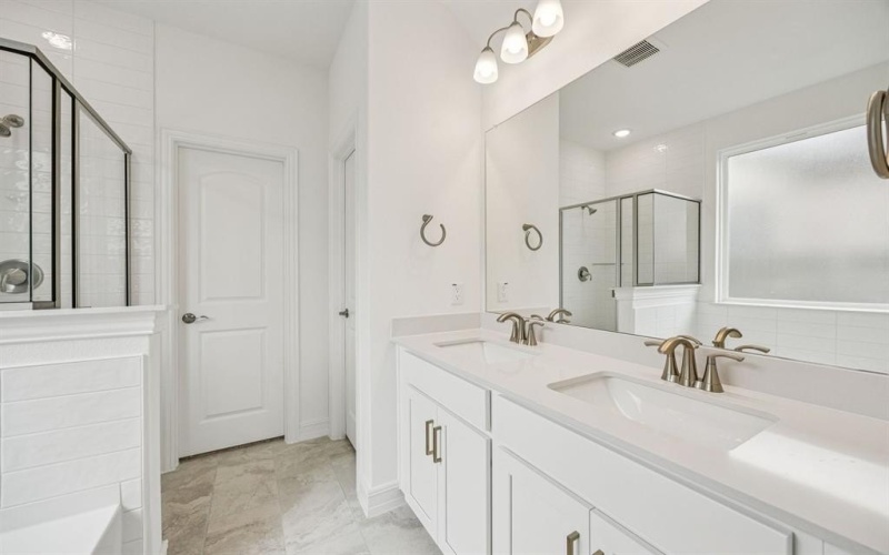 11313 Orchard Lane, Justin, TX 76247, 4 Bedrooms Bedrooms, ,3 BathroomsBathrooms,Residential,For Sale,11313 Orchard Lane,20876361