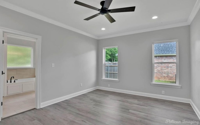 8142 MYRTLEWOOD Drive, Greenwood, LA 71033, 4 Bedrooms Bedrooms, ,2 BathroomsBathrooms,Residential,For Sale,8142 MYRTLEWOOD Drive,20858060