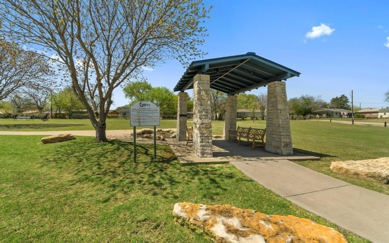 1041 Hickory Chase Lane, Crowley, TX 76036, 3 Bedrooms Bedrooms, ,2 BathroomsBathrooms,Residential,For Sale,1041 Hickory Chase Lane,20842875