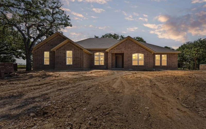 3132 County Road 310, Cleburne, TX 76031, 4 Habitaciones Habitaciones , ,2 BañosBaños,Residential,En Venta,3132 County Road 310,20874886