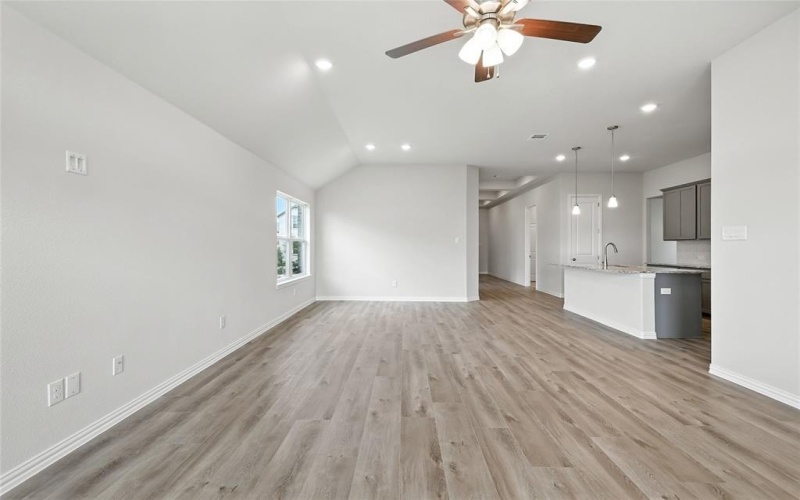 506 Red Barn Drive, Van Alstyne, TX 75459, 4 Habitaciones Habitaciones , ,3 BañosBaños,Residential,En Venta,506 Red Barn Drive,20856106