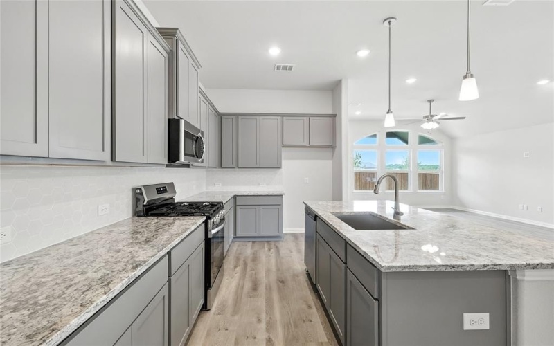 506 Red Barn Drive, Van Alstyne, TX 75459, 4 Habitaciones Habitaciones , ,3 BañosBaños,Residential,En Venta,506 Red Barn Drive,20856106
