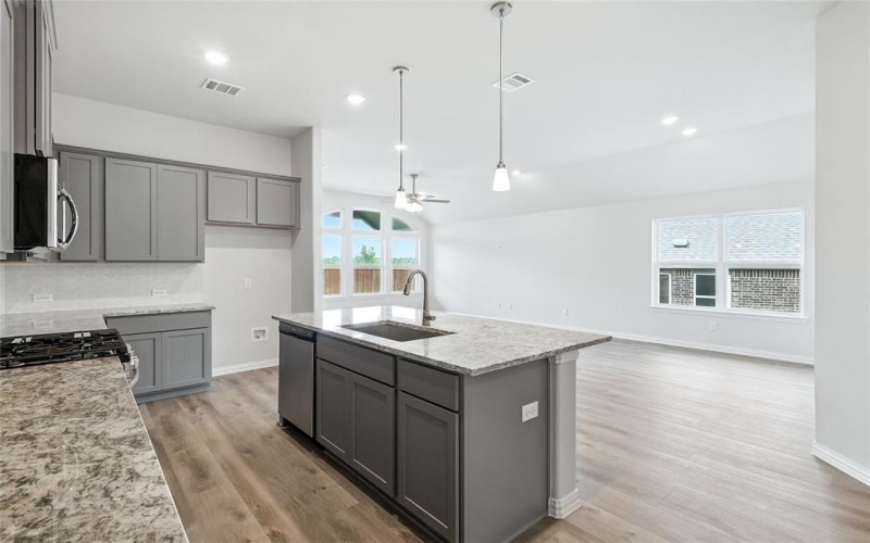 506 Red Barn Drive, Van Alstyne, TX 75459, 4 Habitaciones Habitaciones , ,3 BañosBaños,Residential,En Venta,506 Red Barn Drive,20856106
