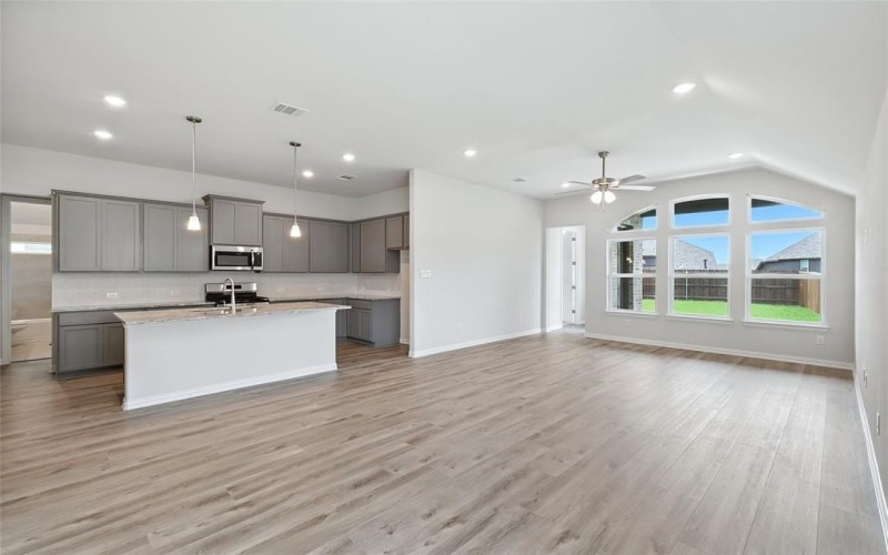 506 Red Barn Drive, Van Alstyne, TX 75459, 4 Habitaciones Habitaciones , ,3 BañosBaños,Residential,En Venta,506 Red Barn Drive,20856106