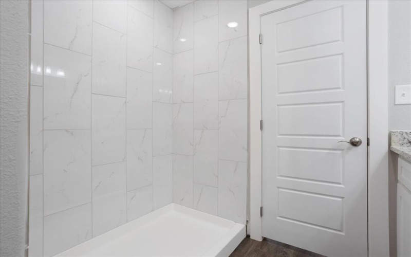 521 Gates Street #A&B, Bonham, TX 75418, 6 Habitaciones Habitaciones , ,5 BañosBaños,Residential Multi Family,En Venta,521 Gates Street,20861189