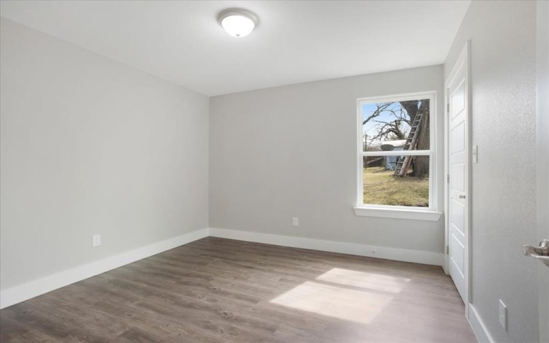521 Gates Street #A&B, Bonham, TX 75418, 6 Habitaciones Habitaciones , ,5 BañosBaños,Residential Multi Family,En Venta,521 Gates Street,20861189