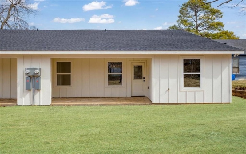 521 Gates Street #A&B, Bonham, TX 75418, 6 Habitaciones Habitaciones , ,5 BañosBaños,Residential Multi Family,En Venta,521 Gates Street,20861189
