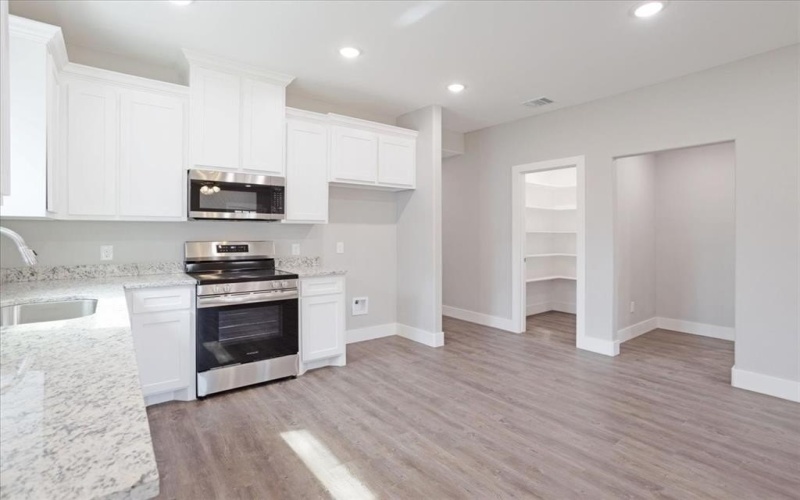521 Gates Street #B, Bonham, TX 75418, 3 Habitaciones Habitaciones , ,2 BañosBaños,Residential,En Venta,521 Gates Street,20861211