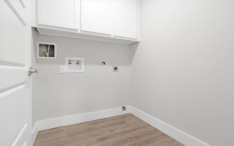 521 Gates Street #B, Bonham, TX 75418, 3 Habitaciones Habitaciones , ,2 BañosBaños,Residential,En Venta,521 Gates Street,20861211