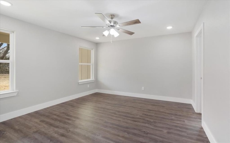 521 Gates Street #B, Bonham, TX 75418, 3 Habitaciones Habitaciones , ,2 BañosBaños,Residential,En Venta,521 Gates Street,20861211