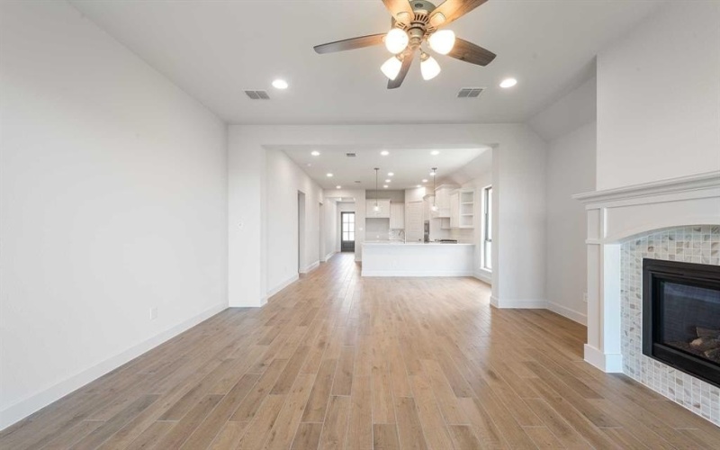 226 Buffalo Boulevard, Rhome, TX 76078, 3 Habitaciones Habitaciones , ,2 BañosBaños,Residential,En Venta,226 Buffalo Boulevard,20867865