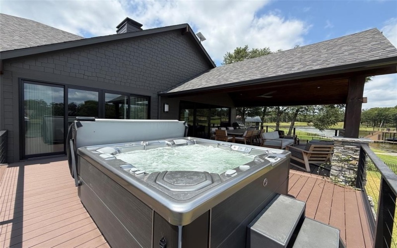 120 Meandering Way, Mabank, TX 75156, 5 Bedrooms Bedrooms, ,3 BathroomsBathrooms,Residential,For Sale,120 Meandering Way,0,20865987