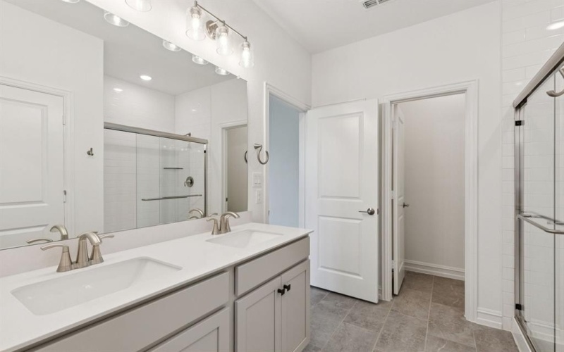 14438 Mietner Street, Pilot Point, TX 75009, 4 Habitaciones Habitaciones , ,3 BañosBaños,Residential,En Venta,14438 Mietner Street,20863780