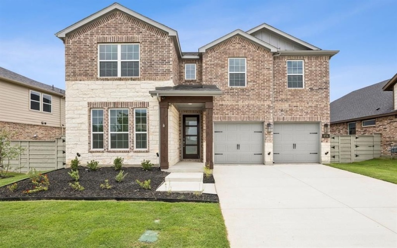 8716 Tallwood Lane, Justin, TX 76247, 5 Bedrooms Bedrooms, ,5 BathroomsBathrooms,Residential,For Sale,8716 Tallwood Lane,20877572