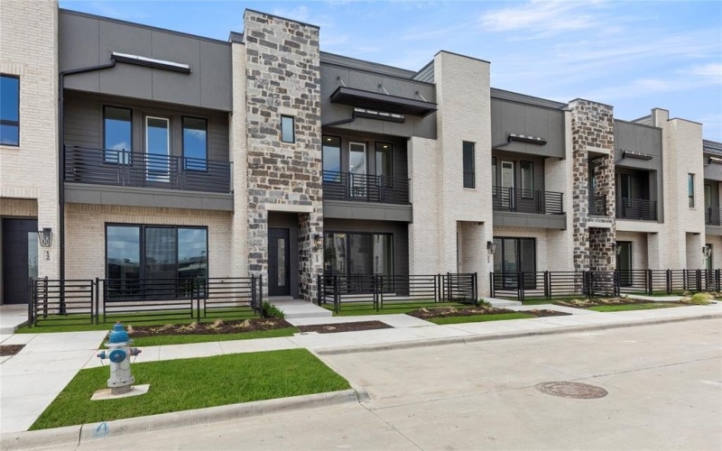 1227 Doris May Dr, Allen, TX 75013, 3 Bedrooms Bedrooms, ,3 BathroomsBathrooms,Residential,For Sale,1227 Doris May Dr,20866326