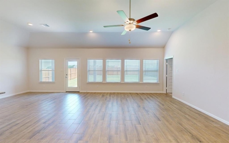 3205 Majesty Lane, Denton, TX 76208, 4 Habitaciones Habitaciones , ,3 BañosBaños,Residential,En Venta,3205 Majesty Lane,0,20864048