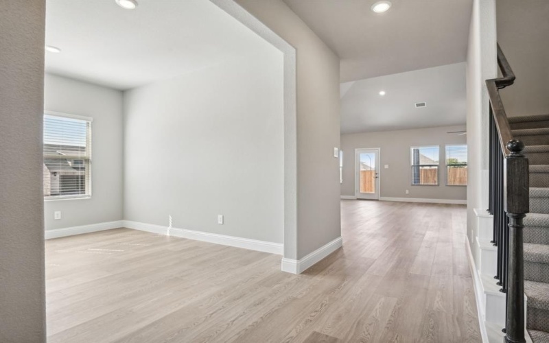 9353 Lone Maverick Drive, Fort Worth, TX 76036, 4 Bedrooms Bedrooms, ,2 BathroomsBathrooms,Residential,For Sale,9353 Lone Maverick Drive,20871180