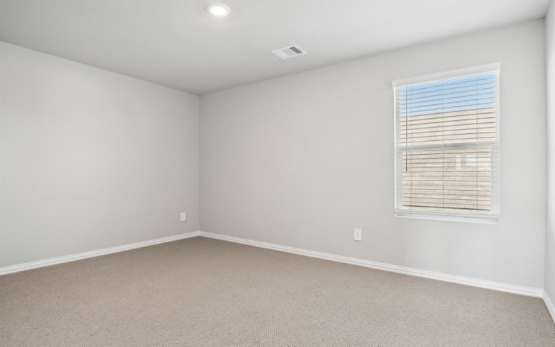 9353 Lone Maverick Drive, Fort Worth, TX 76036, 4 Bedrooms Bedrooms, ,2 BathroomsBathrooms,Residential,For Sale,9353 Lone Maverick Drive,20871180