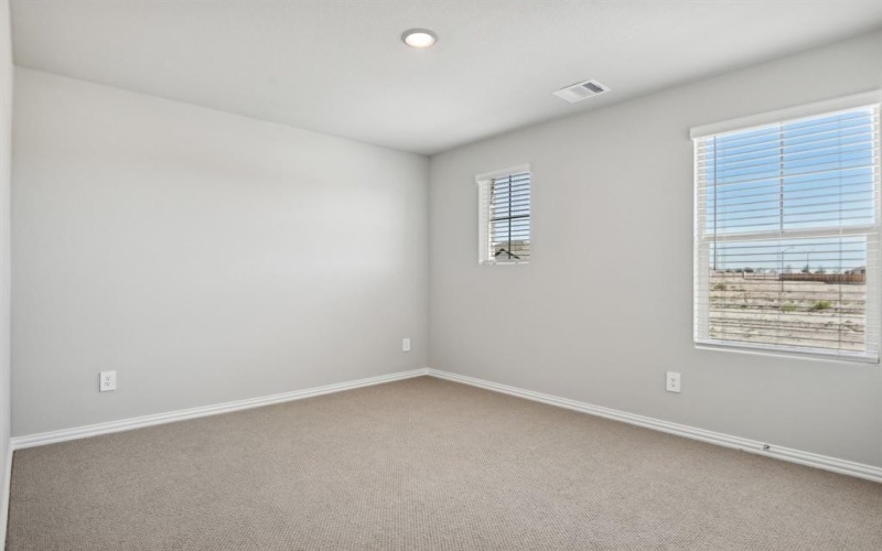 9353 Lone Maverick Drive, Fort Worth, TX 76036, 4 Bedrooms Bedrooms, ,2 BathroomsBathrooms,Residential,For Sale,9353 Lone Maverick Drive,20871180