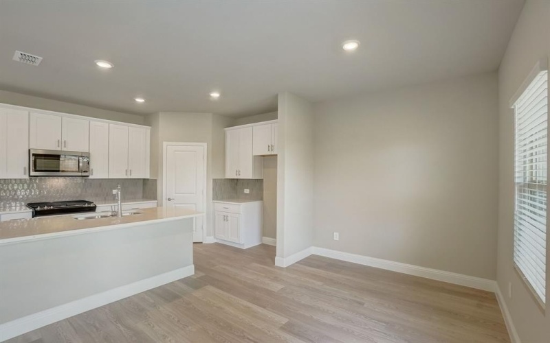 513 Ezra Lane, McKinney, TX 75069, 4 Bedrooms Bedrooms, ,2 BathroomsBathrooms,Residential,For Sale,513 Ezra Lane,20882185