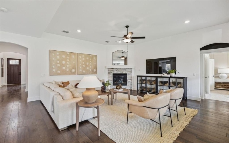 4454 Eagle Mountain Avenue, McKinney, TX 75071, 4 Habitaciones Habitaciones , ,3 BañosBaños,Residential,En Venta,4454 Eagle Mountain Avenue,20885252