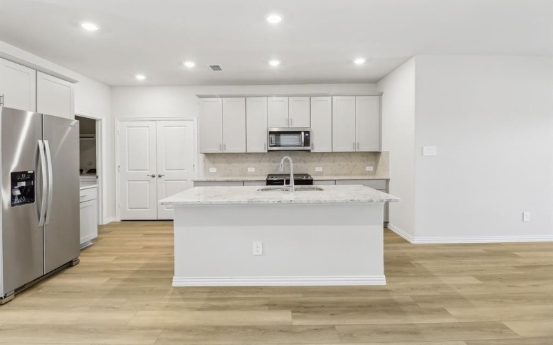 503 Ezra Lane, McKinney, TX 75069, 4 Bedrooms Bedrooms, ,2 BathroomsBathrooms,Residential,For Sale,503 Ezra Lane,20910474