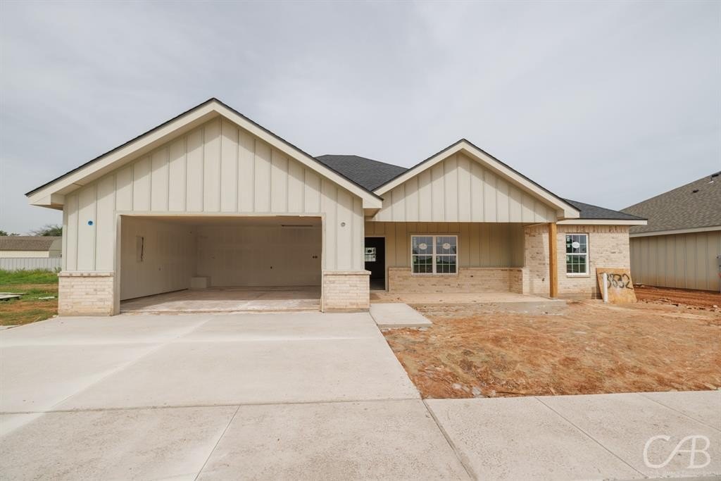 3832 National Drive, Abilene, TX 79602, 3 Bedrooms Bedrooms, ,2 BathroomsBathrooms,Residential,For Sale,3832 National Drive,20920470