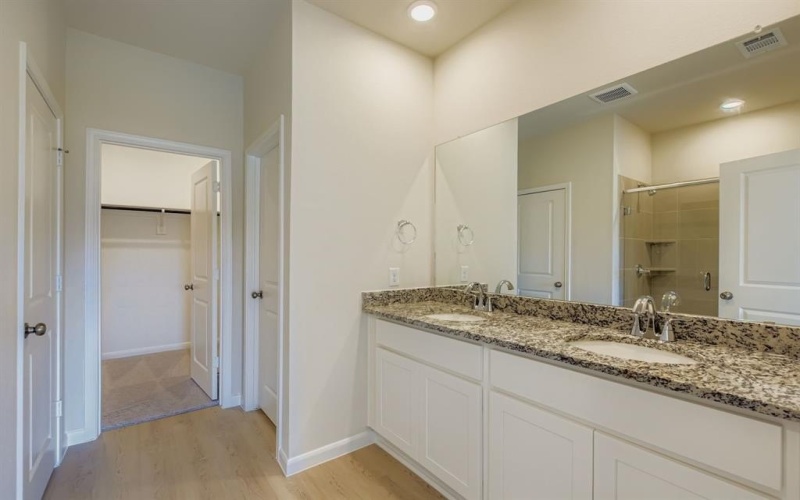 521 Aberdeen Drive, Ferris, TX 75125, 3 Habitaciones Habitaciones , ,2 BañosBaños,Residential,En Venta,521 Aberdeen Drive,0,20908596