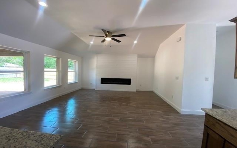 1716 Oldham Lane, Abilene, TX 79602, 3 Bedrooms Bedrooms, ,2 BathroomsBathrooms,Residential,For Sale,1716 Oldham Lane,20918591