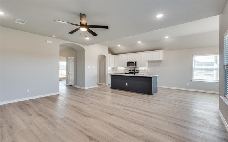 1509 North Carolina Avenue, Lancaster, TX 75134, 4 Habitaciones Habitaciones , ,2 BañosBaños,Residential,En Venta,1509 North Carolina Avenue,20897764