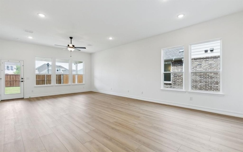 11205 Boyne Avenue, Fort Worth, TX 76052, 4 Bedrooms Bedrooms, ,3 BathroomsBathrooms,Residential,For Sale,11205 Boyne Avenue,20915019