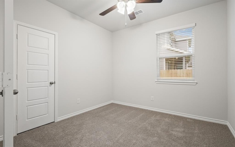1008 Wingjet Way, Fort Worth, TX 76131, 3 Habitaciones Habitaciones , ,2 BañosBaños,Residential,En Venta,1008 Wingjet Way,20915062