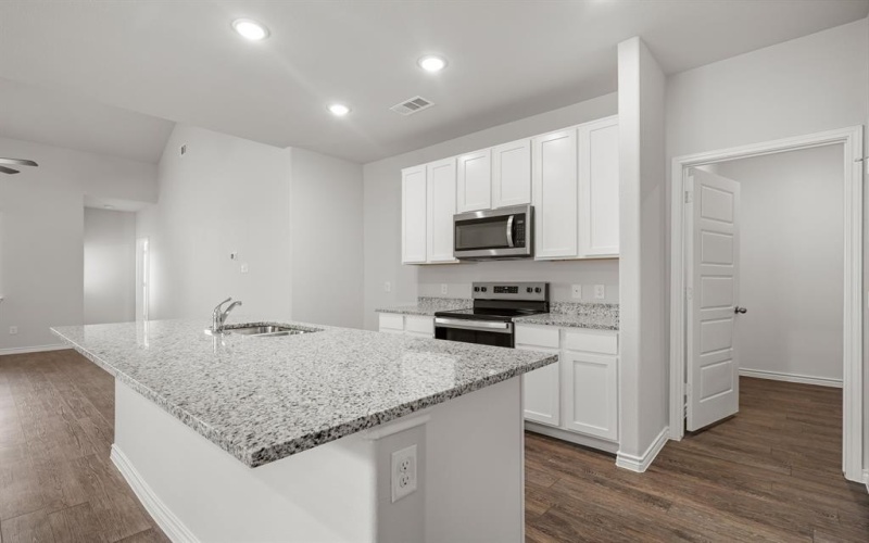 933 Rocket Plane Drive, Fort Worth, TX 76131, 4 Bedrooms Bedrooms, ,2 BathroomsBathrooms,Residential,For Sale,933 Rocket Plane Drive,20919009