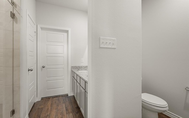 925 Rocket Plane Drive, Fort Worth, TX 76131, 4 Habitaciones Habitaciones , ,2 BañosBaños,Residential,En Venta,925 Rocket Plane Drive,20919039