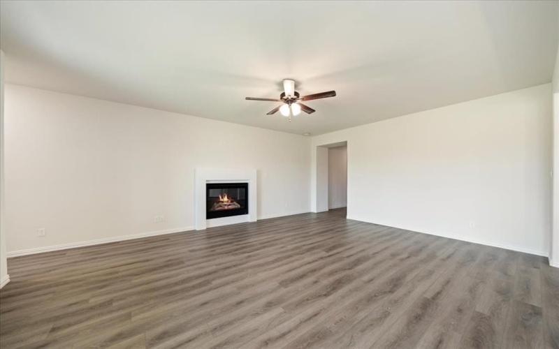 2005 Kelva Drive, Fort Worth, TX 76052, 4 Habitaciones Habitaciones , ,2 BañosBaños,Residential,En Venta,2005 Kelva Drive,20917234