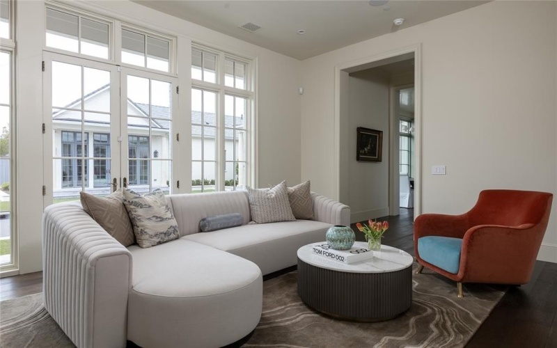5610 Lobello, Dallas, TX 75229, 5 Bedrooms Bedrooms, ,7 BathroomsBathrooms,Residential,For Sale,5610 Lobello,20920720