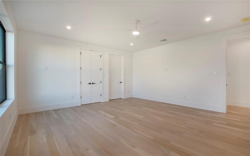 5253 Bonita Avenue, Dallas, TX 75206, 5 Bedrooms Bedrooms, ,6 BathroomsBathrooms,Residential,For Sale,5253 Bonita Avenue,20921037