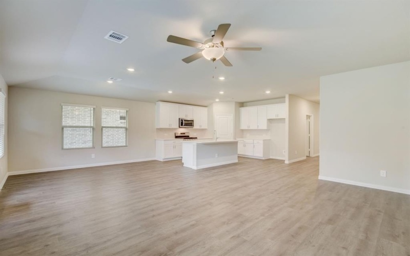 3909 Edmondson Drive, Princeton, TX 75071, 4 Bedrooms Bedrooms, ,3 BathroomsBathrooms,Residential,For Sale,3909 Edmondson Drive,20923336