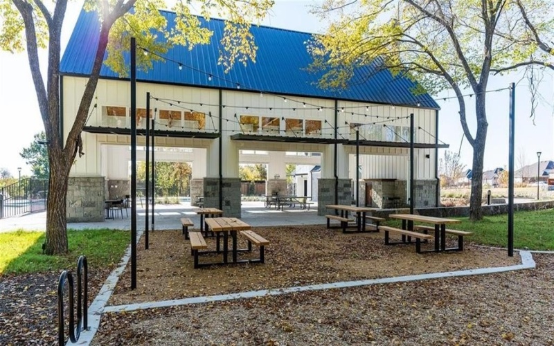 1600 Swan Street, Van Alstyne, TX 75495, 4 Habitaciones Habitaciones , ,3 BañosBaños,Residential,En Venta,1600 Swan Street,20892366