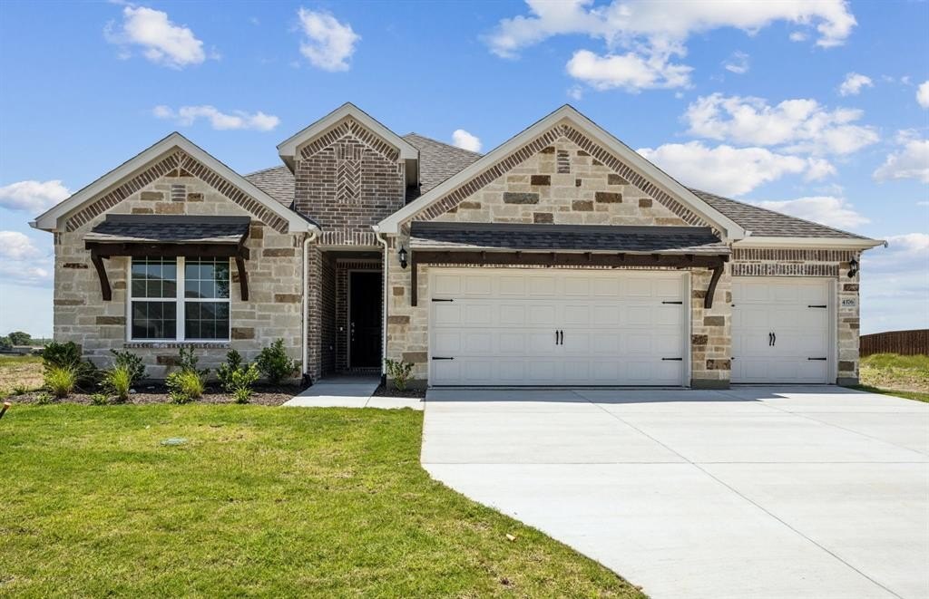 4376 Noble Lane, Midlothian, TX 76065, 4 Bedrooms Bedrooms, ,3 BathroomsBathrooms,Residential,For Sale,4376 Noble Lane,20884493