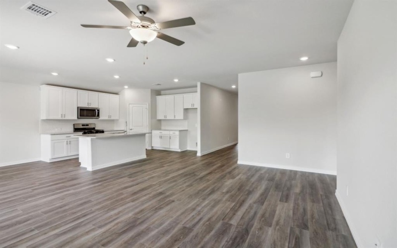4031 Medina Drive, Farmersville, TX 75442, 3 Bedrooms Bedrooms, ,2 BathroomsBathrooms,Residential,For Sale,4031 Medina Drive,20923602