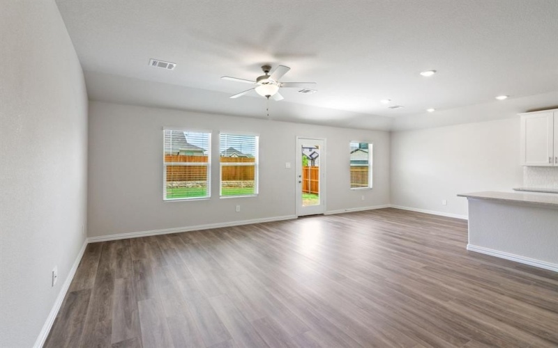 4031 Medina Drive, Farmersville, TX 75442, 3 Bedrooms Bedrooms, ,2 BathroomsBathrooms,Residential,For Sale,4031 Medina Drive,20923602