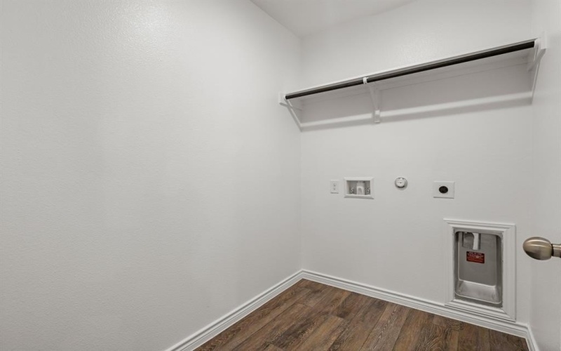 929 Rocket Plane Drive, Fort Worth, TX 76131, 3 Bedrooms Bedrooms, ,2 BathroomsBathrooms,Residential,For Sale,929 Rocket Plane Drive,20916138